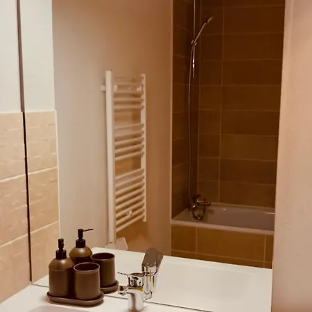 Apartment Bright And Quiet Near Attractions Toulouse